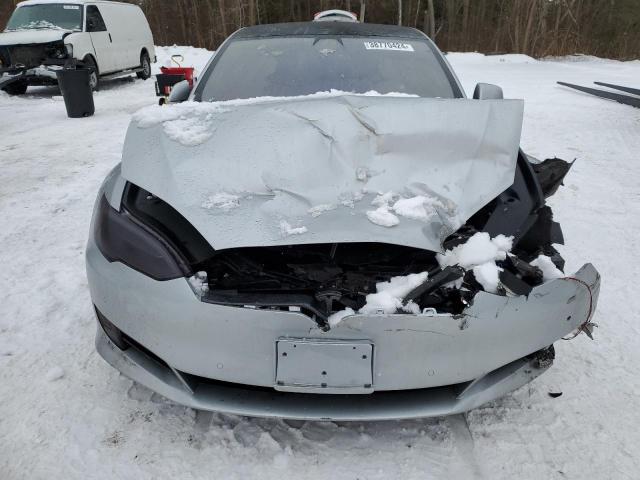 Photo 5 from auction – 2018 TESLA MODEL S with VIN 5YJSA1E23JF232455