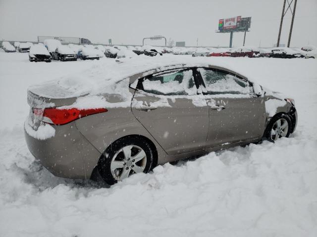 Photo 3 from auction – 2013 HYUNDAI ELANTRA GL with VIN 5NPDH4AE4DH243718