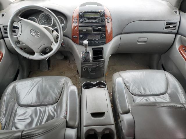 Photo 8 from auction – 2004 TOYOTA SIENNA XLE with VIN 5TDBA22C24S026028