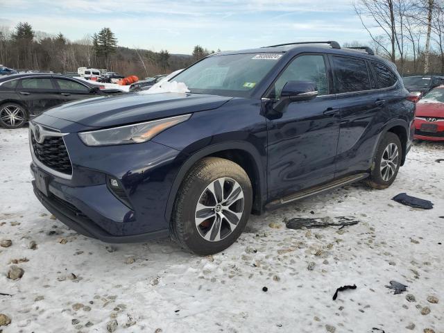 TOYOTA HIGHLANDER 2022 with VIN 5TDGZRBH2NS597006 - Photo from auction