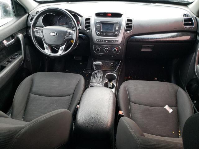 Photo 8 from auction – 2014 KIA SORENTO LX with VIN 5XYKTCA65EG522810