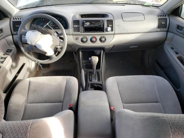 Photo 8 from auction – 2004 TOYOTA CAMRY LE with VIN 4T1BE32K04U927469