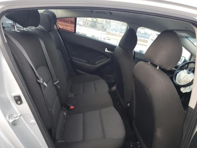 Photo 10 from auction – 2017 KIA FORTE LX with VIN 3KPFK4A77HE065339