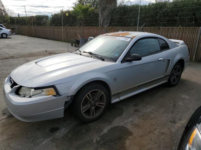 FORD MUSTANG 2000 with VIN 1FAFP4044YF144844 - Photo from auction