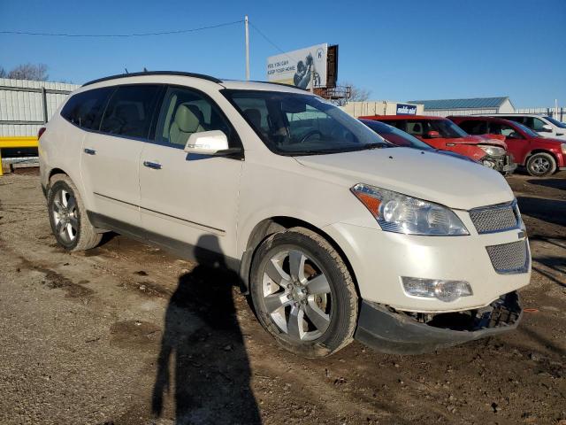 Photo 4 from auction – 2012 CHEVROLET TRAVERSE L with VIN 1GNKRLED5CJ343761
