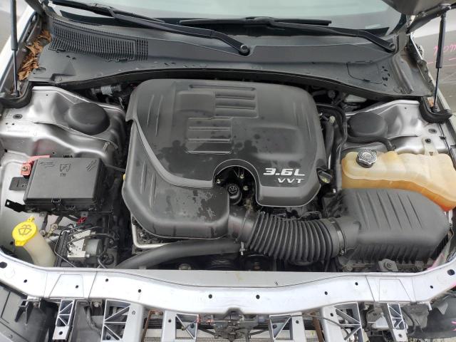 Photo 11 from auction – 2018 CHRYSLER 300 S with VIN 2C3CCABG5JH227447
