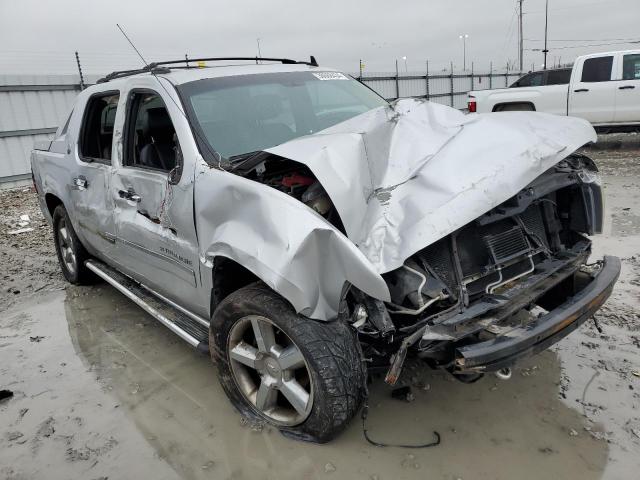 Photo 4 from auction – 2013 CHEVROLET AVALANCHE with VIN 3GNMCGE01DG259485