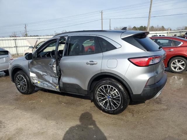 Photo 2 from auction – 2022 FORD ESCAPE SEL with VIN 1FMCU0KZXNUB95176