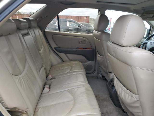 Photo 11 from auction – 2000 LEXUS RX 300 with VIN JT6HF10U8Y0141539
