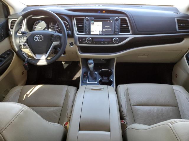 Photo 8 from auction – 2016 TOYOTA HIGHLANDER with VIN 5TDDKRFH9GS339747