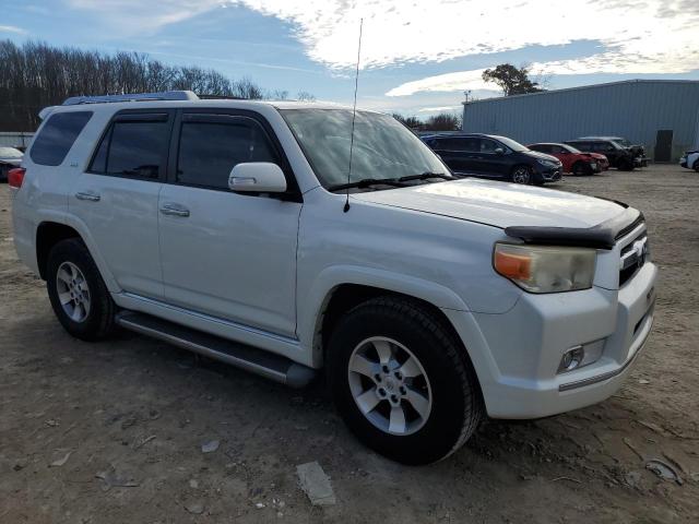 Photo 4 from auction – 2011 TOYOTA 4RUNNER SR with VIN JTEZU5JR0B5017534