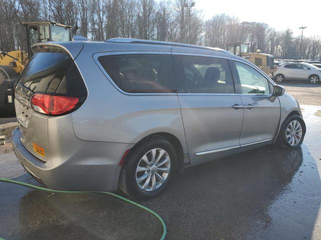 Photo 3 from auction – 2018 CHRYSLER PACIFICA T with VIN 2C4RC1BG8JR123485