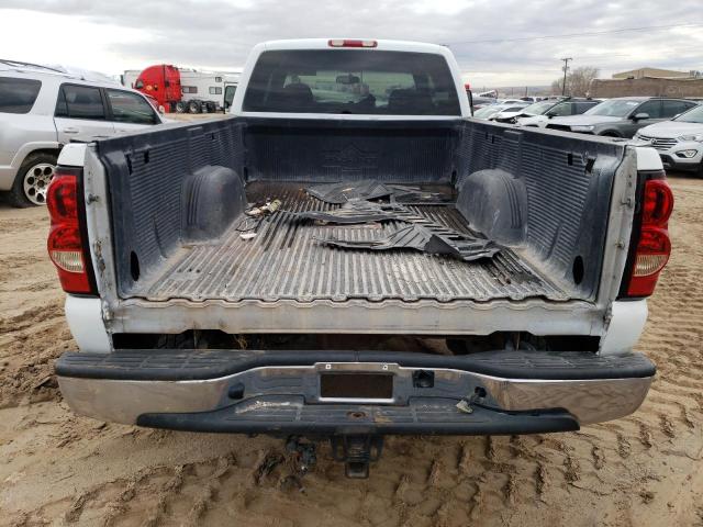 Photo 6 from auction – 2004 CHEVROLET SILVERADO with VIN 1GCHK392X4E251815