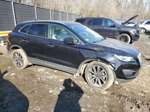 Photo 4 from auction – 2019 LINCOLN MKC RESERV with VIN 5LMCJ3D90KUL02266