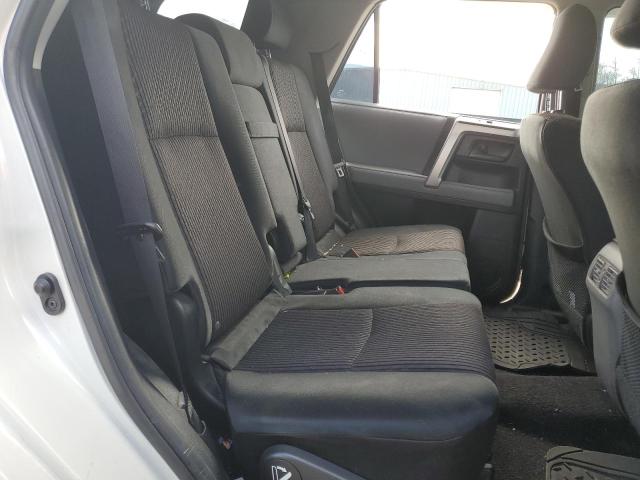Photo 11 from auction – 2011 TOYOTA 4RUNNER SR with VIN JTEZU5JR0B5017534
