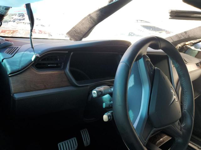 Photo 9 from auction – 2018 TESLA MODEL X with VIN 5YJXCAE2XJF125337
