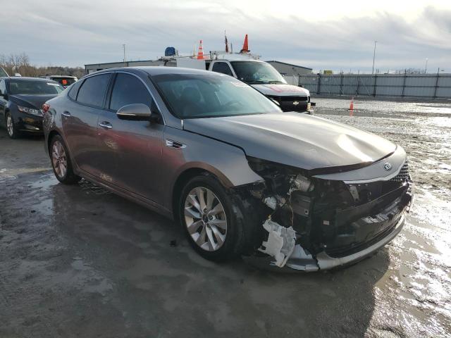 Photo 4 from auction – 2016 KIA OPTIMA EX with VIN 5XXGU4L38GG055773