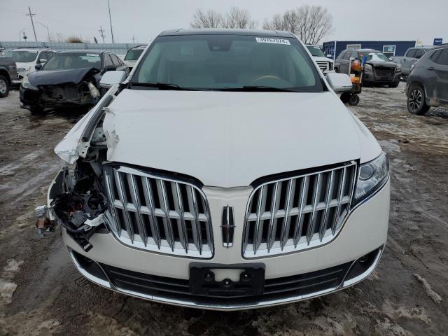 Photo 5 from auction – 2011 LINCOLN MKT with VIN 2LMHJ5AR5BBJ54182