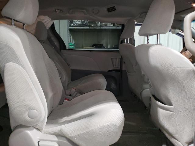 Photo 11 from auction – 2014 TOYOTA SIENNA LE with VIN 5TDJK3DCXES085177
