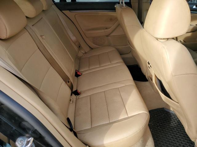 Photo 10 from auction – 2007 VOLKSWAGEN JETTA WOLF with VIN 3VWEG71K07M067874