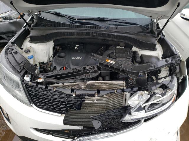 Photo 11 from auction – 2014 KIA SORENTO LX with VIN 5XYKTCA65EG522810