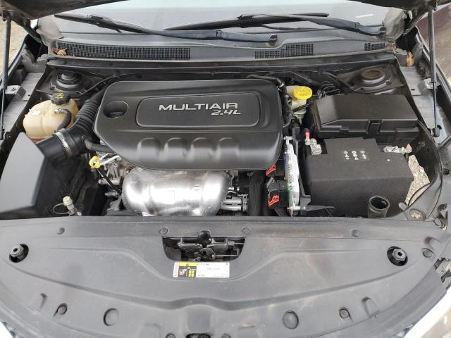 Photo 11 from auction – 2015 CHRYSLER 200 LIMITE with VIN 1C3CCCAB3FN603255