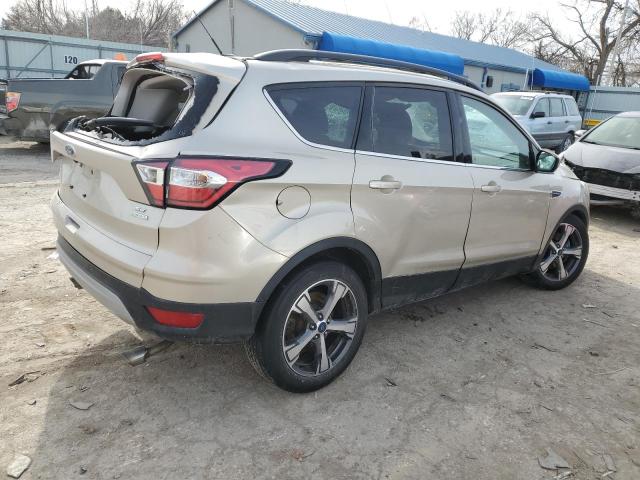 Photo 3 from auction – 2017 FORD ESCAPE SE with VIN 1FMCU0G96HUC66337