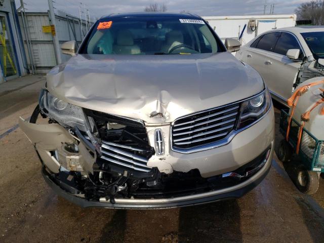 Photo 5 from auction – 2017 LINCOLN MKX RESERV with VIN 2LMPJ6LR9HBL34112