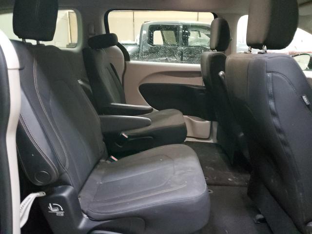 Photo 11 from auction – 2018 CHRYSLER PACIFICA L with VIN 2C4RC1CG7JR295134