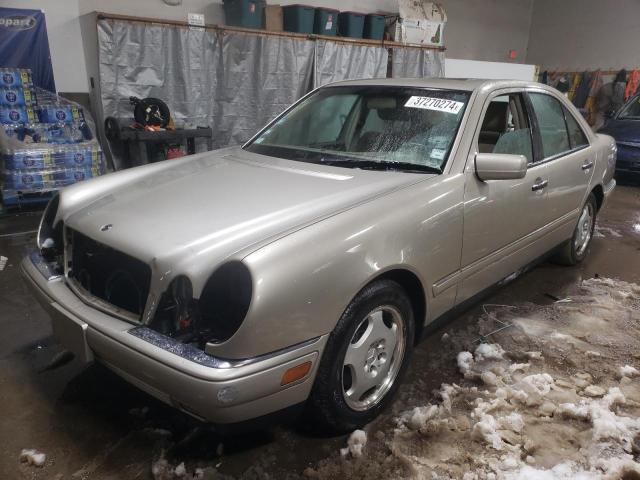 MERCEDES-BENZ E 430 1999 with VIN WDBJF70H2XA847610 - Photo from auction