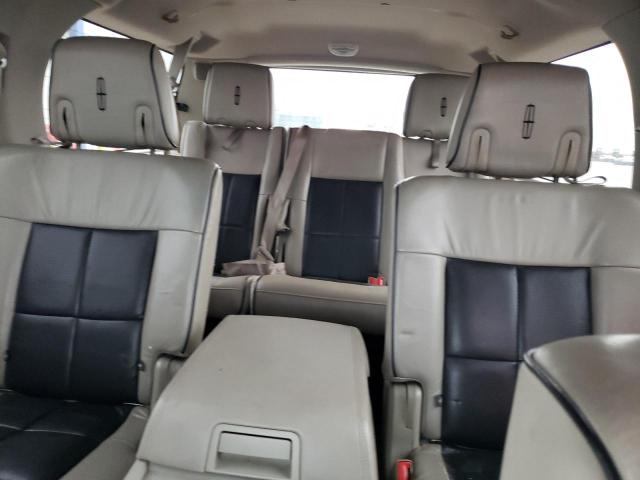 Photo 10 from auction – 2008 LINCOLN NAVIGATOR with VIN 5LMFL27508LJ14467