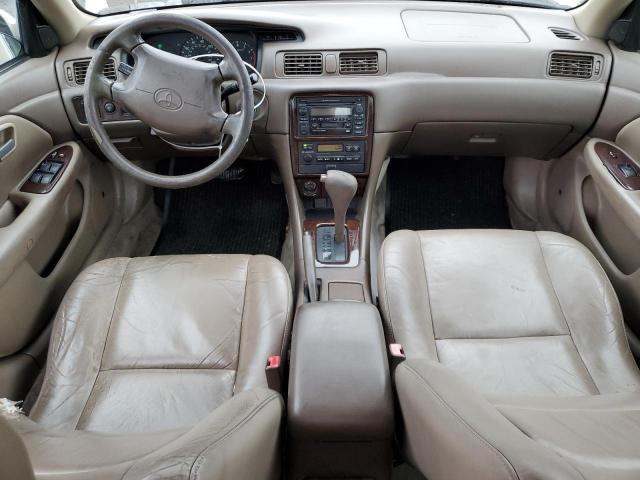 Photo 8 from auction – 2000 TOYOTA CAMRY LE with VIN 4T1BF28K9YU947840