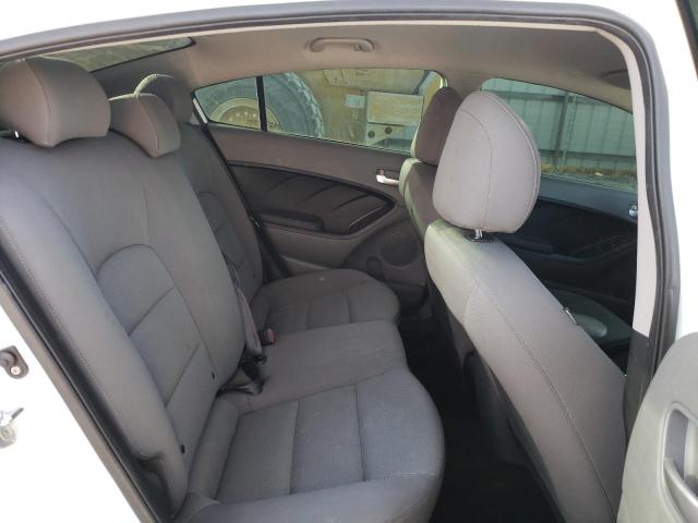 Photo 10 from auction – 2018 KIA FORTE LX with VIN 3KPFK4A72JE218599