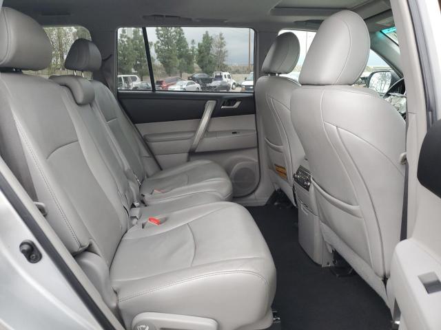 Photo 11 from auction – 2013 TOYOTA HIGHLANDER with VIN 5TDBK3EH5DS211572