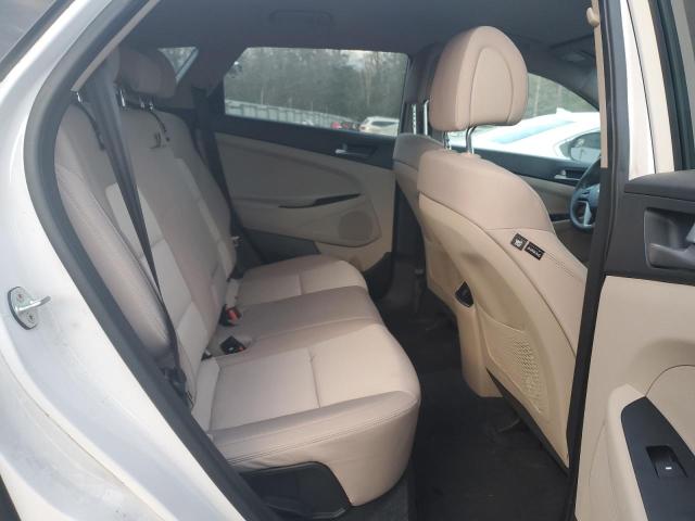 Photo 10 from auction – 2017 HYUNDAI TUCSON LIM with VIN KM8J3CA26HU325460