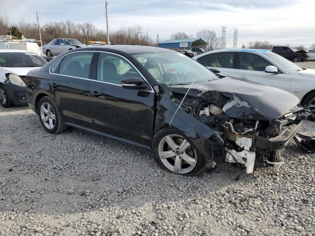 Photo 4 from auction – 2015 VOLKSWAGEN PASSAT with VIN 1VWAS7A34FC120355