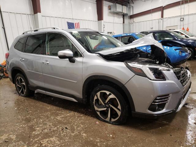 Photo 4 from auction – 2022 SUBARU FORESTER T with VIN JF2SKARC1NH444116
