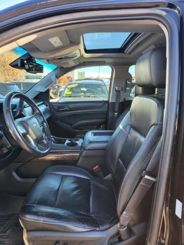 Photo 5 from auction – 2016 CHEVROLET SUBURBAN K with VIN 1GNSKHKC9GR112396