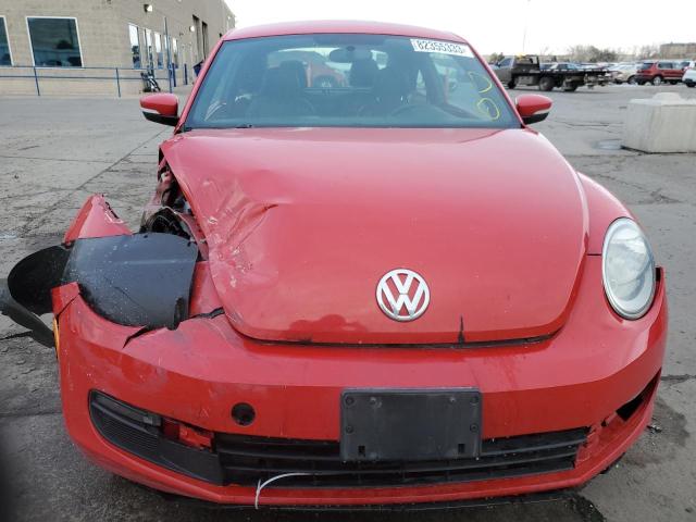 Photo 5 from auction – 2012 VOLKSWAGEN BEETLE with VIN 3VWHP7AT0CM626985