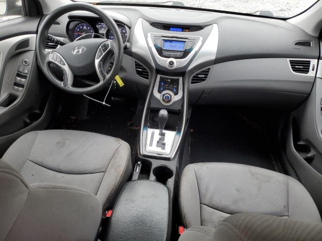 Photo 8 from auction – 2012 HYUNDAI ELANTRA GL with VIN 5NPDH4AE4CH103179