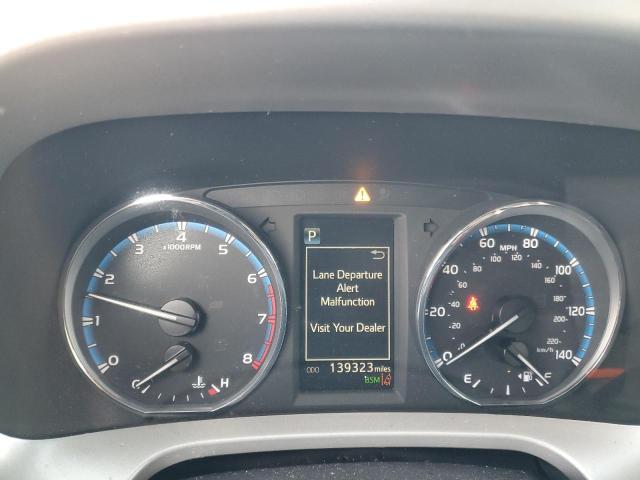 Photo 9 from auction – 2017 TOYOTA RAV4 LIMIT with VIN 2T3YFREV8HW366015