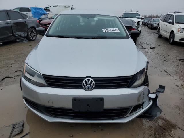Photo 5 from auction – 2014 VOLKSWAGEN JETTA BASE with VIN 3VW2K7AJ7EM253191