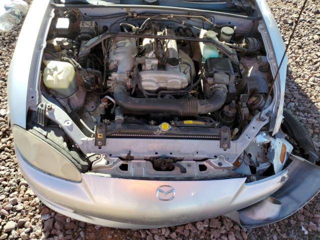 Photo 11 from auction – 2004 MAZDA MX-5 MIATA with VIN JM1NB353940400875