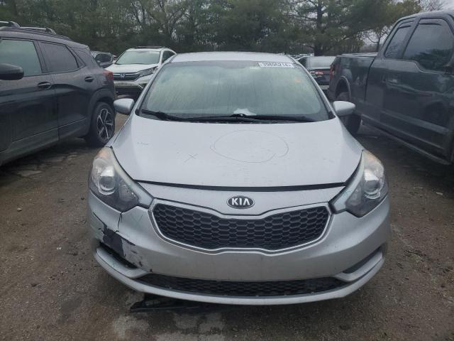 Photo 5 from auction – 2016 KIA FORTE LX with VIN KNAFK4A66G5532894
