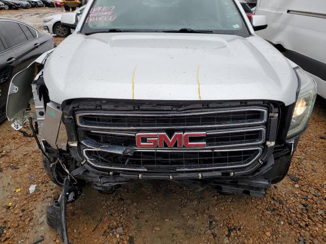 Photo 12 from auction – 2017 GMC YUKON SLE with VIN 1GKS2AKC9HR231202