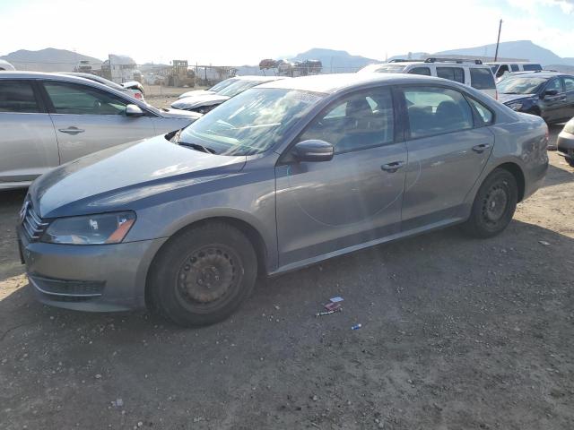 VOLKSWAGEN PASSAT S 2014 with VIN 1VWAT7A30EC049120 - Photo from auction