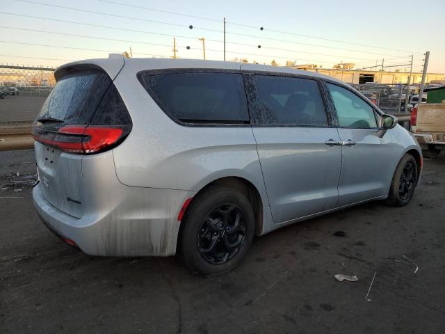 Photo 3 from auction – 2022 CHRYSLER PACIFICA H with VIN 2C4RC1L73NR220422