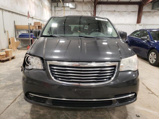 Photo 5 from auction – 2011 CHRYSLER TOWN & COU with VIN 2A4RR8DG8BR618155