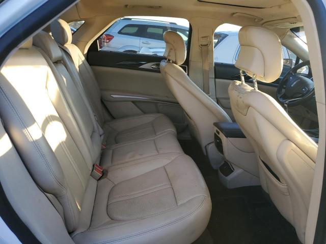 Photo 10 from auction – 2016 LINCOLN MKZ with VIN 3LN6L2G95GR606269