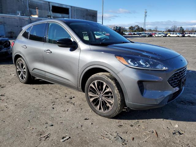 Photo 4 from auction – 2021 FORD ESCAPE SE with VIN 1FMCU9G65MUB30415
